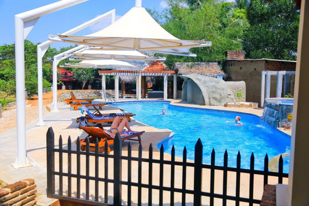 Avasta Resort And Spa Анурадхапура Экстерьер фото